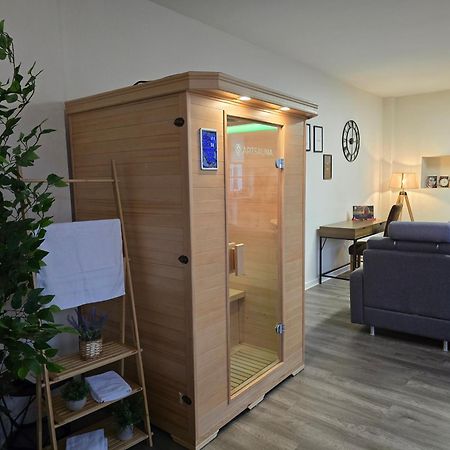 Luxus City Apartment Sauna Balkon Kueche Zentral Росток Экстерьер фото
